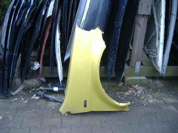 Honda - HR-V - 5 drzwi - (2001 - 2005) - Karoseria / Błotnik przedni prawy