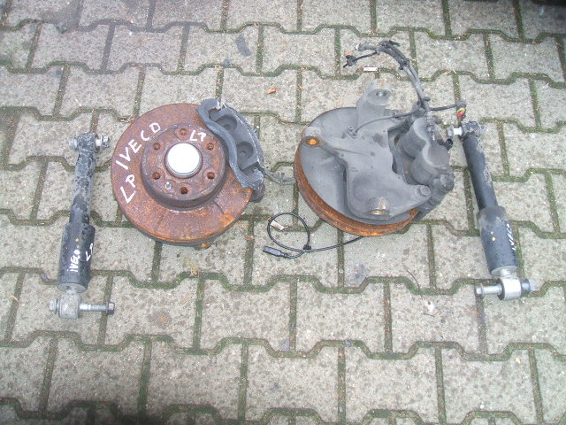 Iveco - Turbo Daily - (2011 - 2014) - Zawieszenie / Amortyzator przedni lewy