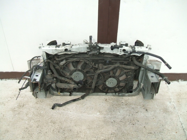 Toyota - Prius+ - (2011-) - Oświetlenie / Lampa przednia lewa