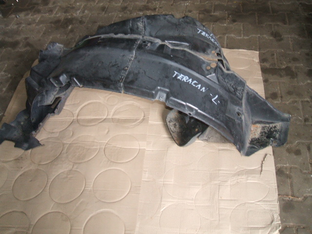 Hyundai - Terracan - (2001 - 2004) - Karoseria / Nadkole plastikowe prawe przednie