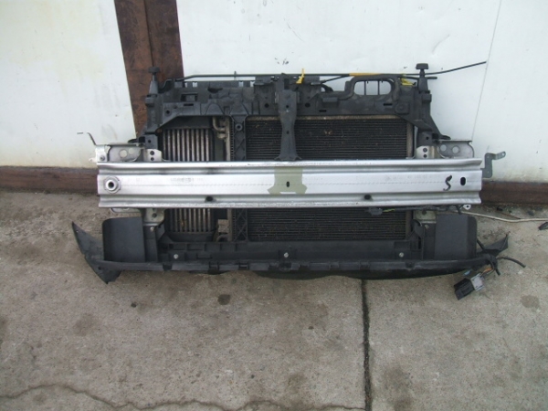 Ford - B-Max - (2012-) - Oświetlenie / Lampa przednia lewa