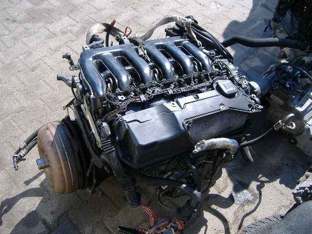 BMW - Seria 5 - E61 - Kombi - (2004 - 2007) - Silnik / Diesla bez osprzętu