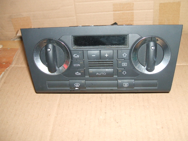 Audi - A3 - 5 drzwi - (2004 - 2008) - Wnętrze / Włącznik nawiewu