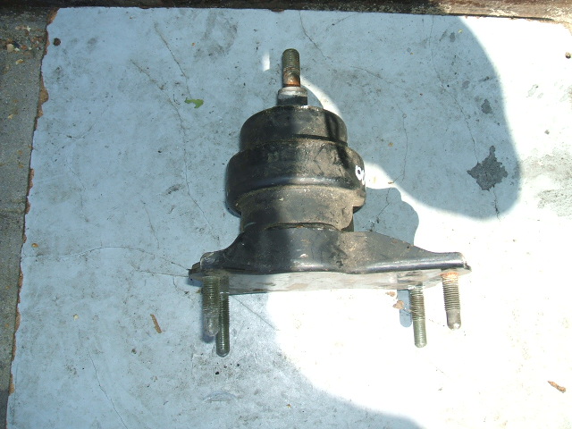 Lexus - RX - (1997 - 2003) - Silnik / Poduszki/Łapy