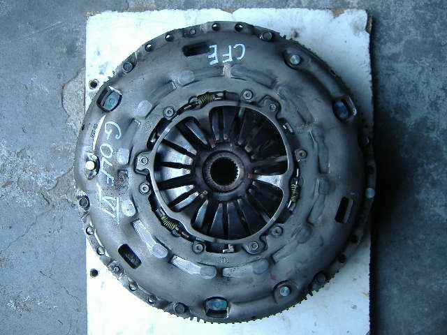 Volkswagen - Golf VI - 3 drzwi - (2008 - 2012) - Sprzęgło / Kompletne