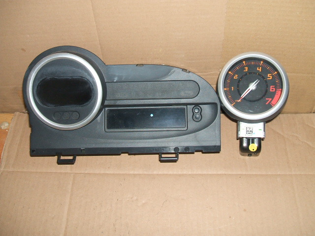 Renault - Twingo - (2007 - 2011) - Wnętrze / Zestaw liczników