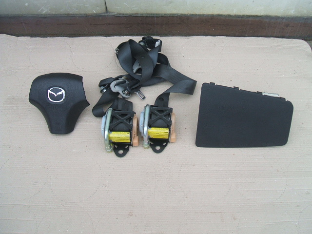 Mazda - 6 - 5 drzwi - (2005 - 2008) - Poduszki / Komplet