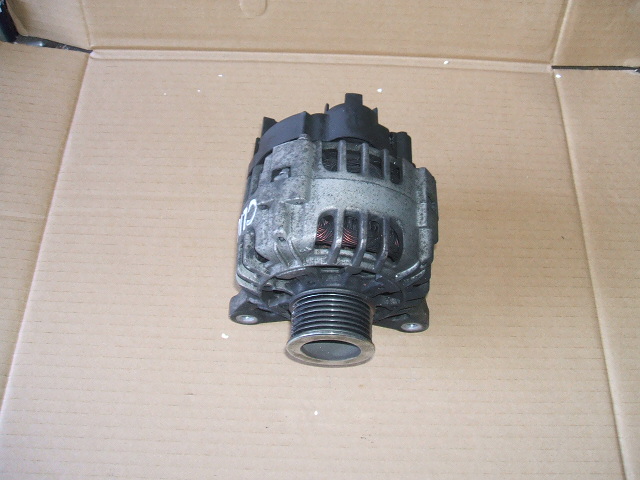 Renault - Clio - 5 drzwi - (2005 - 2009) - Silnik / Alternator