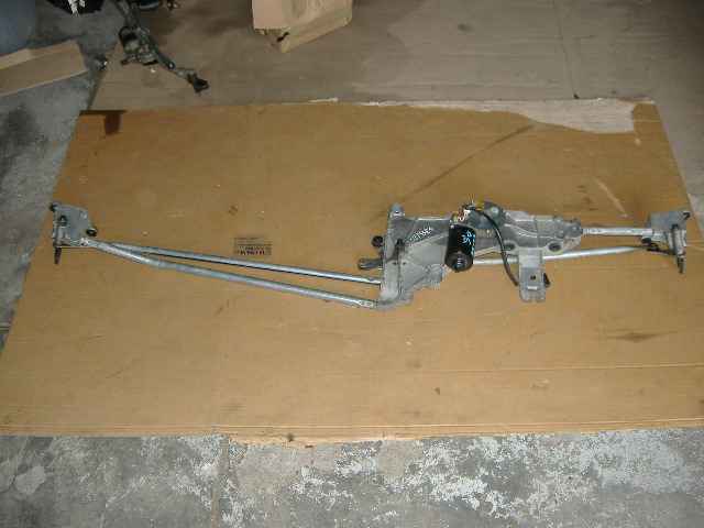 Fiat - Ulysse - (2002 - 2007) - Osprzęt / Silniczek wycieraczek przednich