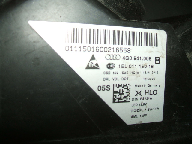 Audi - A6 - Kombi - (2011 - 2018) - Oświetlenie / Lampa przednia  prawa Bixenon