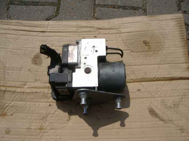 Volkswagen - LT 28-50 - Osob./Tow.- (1996 - 2006) - Hamulce / Pompa ABS