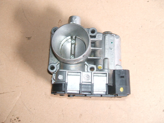 Fiat - 500 - Cabrio - (2009-) - Silnik / Przepustnica