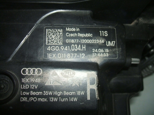 Audi - S6 - (2012-) - Oświetlenie / Lampa przednia prawa