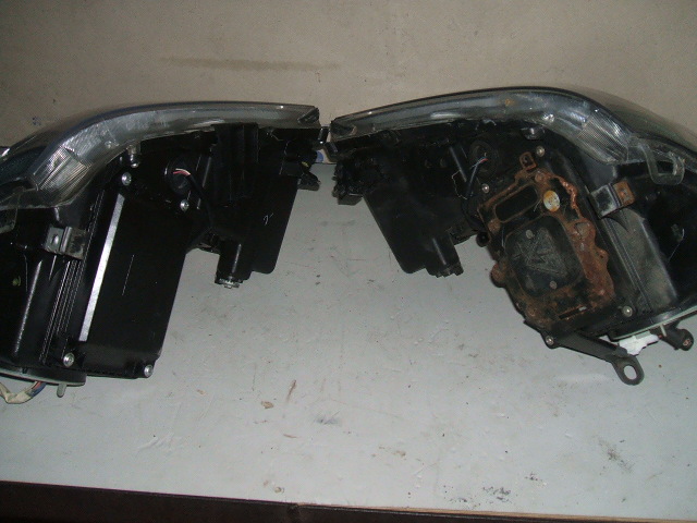 Lexus - RX - 400h - (2004-) - Oświetlenie / Lampa przednia  lewa Bixenon