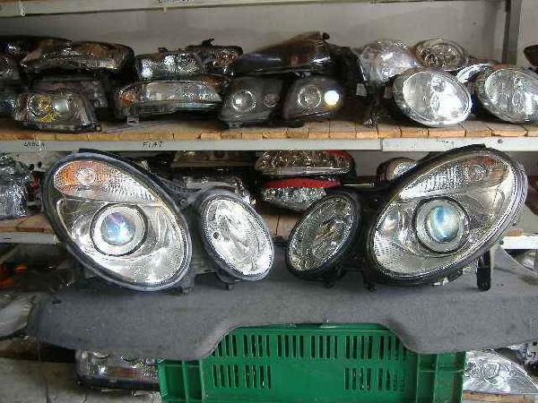 Mercedes-Benz - E-Klasa - W211 - (2002 - 2006) - Oświetlenie / Lampa przednia  prawa Bixenon