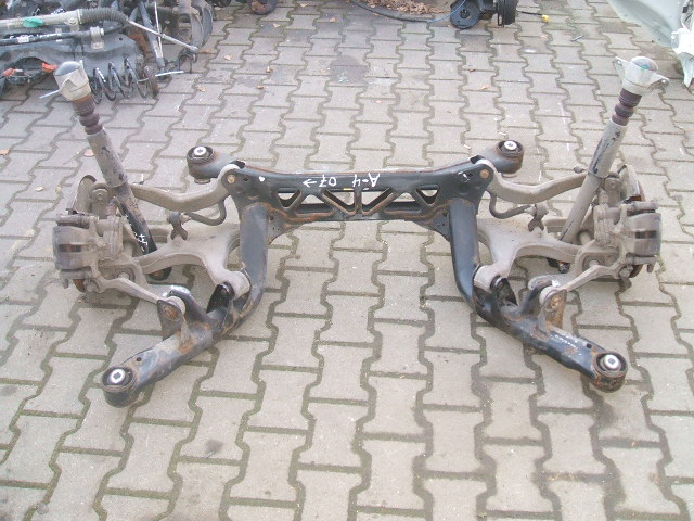 Audi - A4 - (2007 - 2012) - Zawieszenie / Wózek tylny