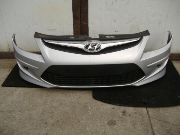 Hyundai - i30 - Kombi - (2008 - 2010) - Oświetlenie / Lampa przednia prawa