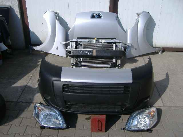 Peugeot - Bipper - Osob./Tow.- (2008-) - Oświetlenie / Lampa przednia prawa
