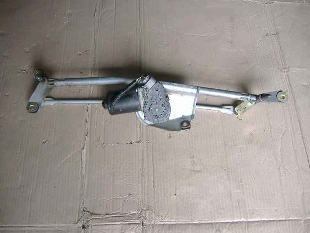 Toyota - Avensis - 5 drzwi - (2000 - 2003) - Osprzęt / Mechanizm wycieraczek