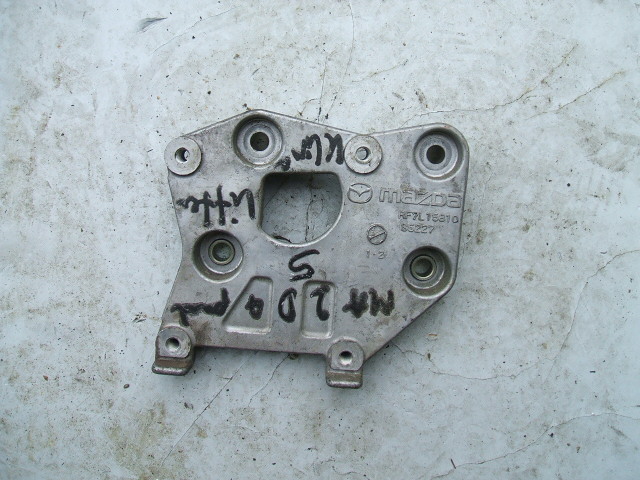 Mazda - 5 - (2005 - 2008) - Silnik / Poduszki/Łapy