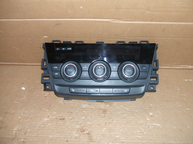 Mazda - 6 - Kombi - (2013-) - Wnętrze / Panel klimatyzacji