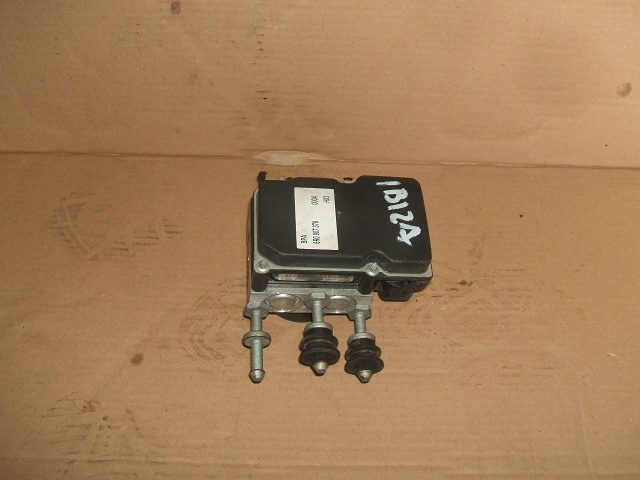 Seat - Ibiza - 5 drzwi - (2012 - 2017) - Hamulce / Pompa ABS