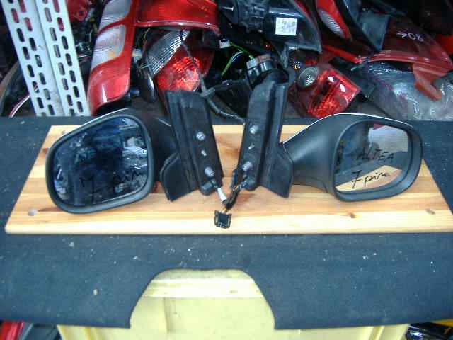 Seat - Altea - (2004 - 2009) - Lusterka /  Lewe elektryczne