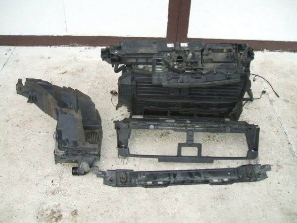 Peugeot - 308 - Kombi - (2021-) - Karoseria / Błotnik przedni lewy