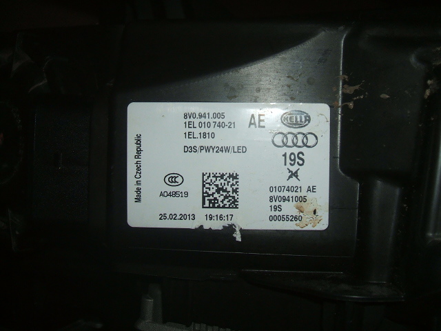 Audi - A3 - 5 drzwi - (2012 - 2016) - Oświetlenie / Lampa przednia  lewa Bixenon