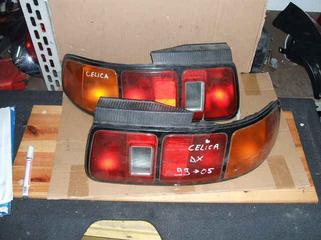 Toyota - Celica - Coupe - (1994 - 1996) - Oświetlenie / Lampa tylna  prawa