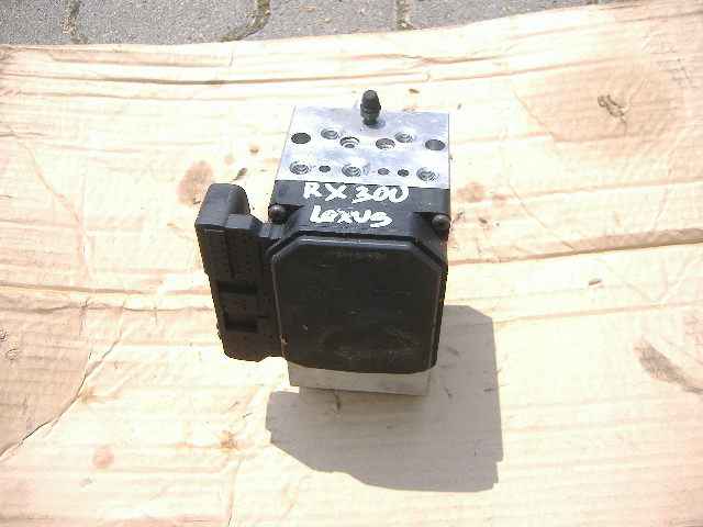 Lexus - RX - (1997 - 2003) - Hamulce / Pompa ABS