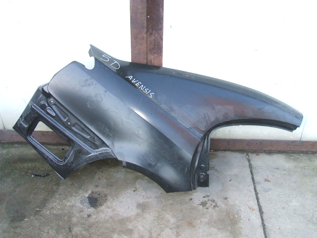Toyota - Avensis - 5 drzwi - (2006 - 2009) - Karoseria / Błotnik tylny prawy