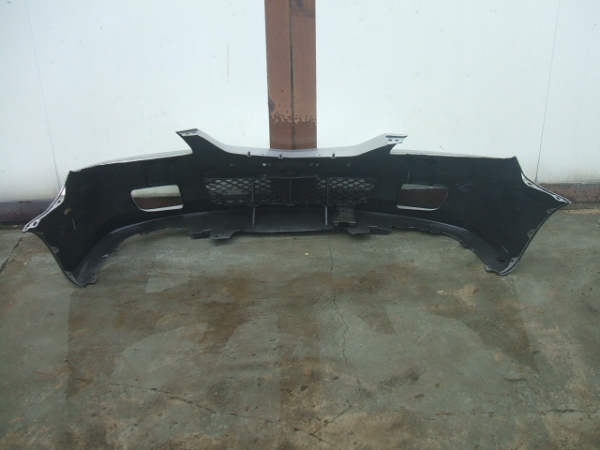 Mazda - 323 S - 4 drzwi - (2000 - 2002) - Karoseria / Zderzak przedni