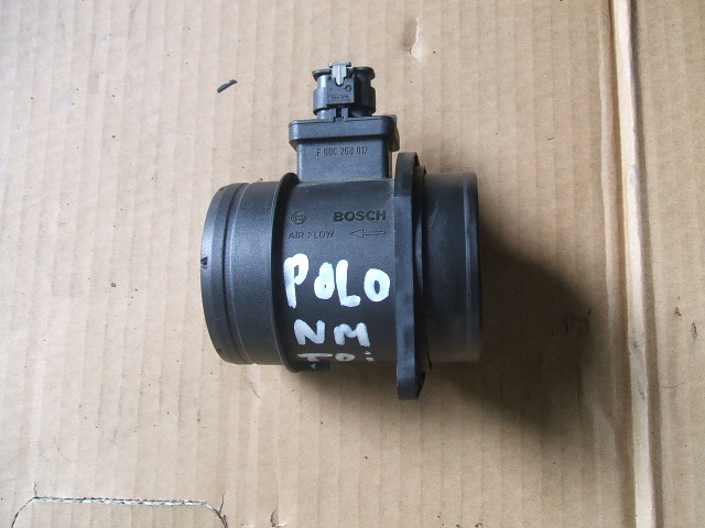 Volkswagen - Polo - 3 drzwi - (2009 - 2014) - Filtry / Przepływomierz powietrza