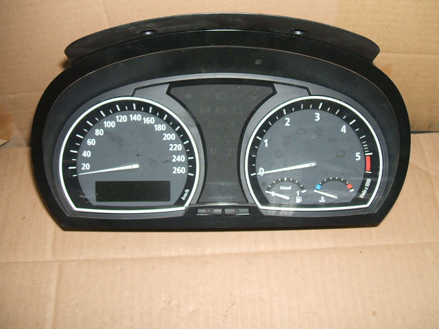 BMW - X3 - (2006 - 2010) - Wnętrze / Zestaw liczników