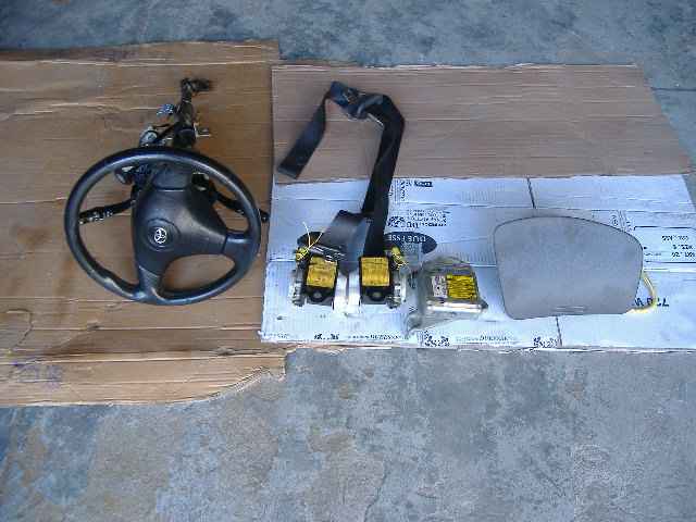 Toyota - Celica - Coupe - (1999 - 2002) - Poduszki / Komplet