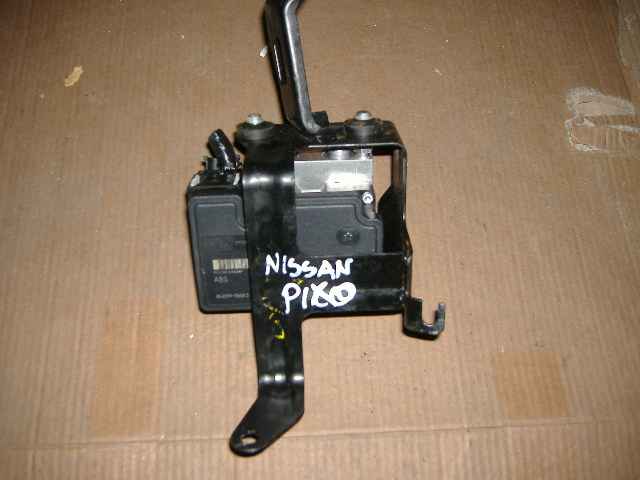 Nissan - Pixo - (2009-) - Hamulce / Pompa ABS