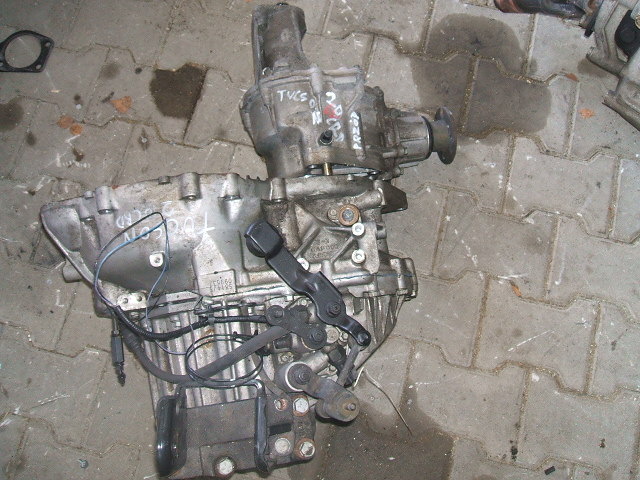 Hyundai - Tucson - (2010 - 2015) - Skrzynia / Ręczna  6-biegowa