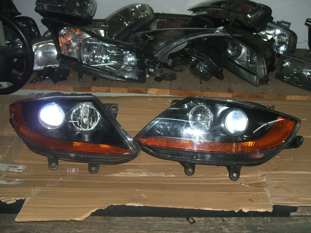 BMW - Z4 - Coupe - (2006 - 2009) - Oświetlenie / Lampa przednia  lewa Bixenon