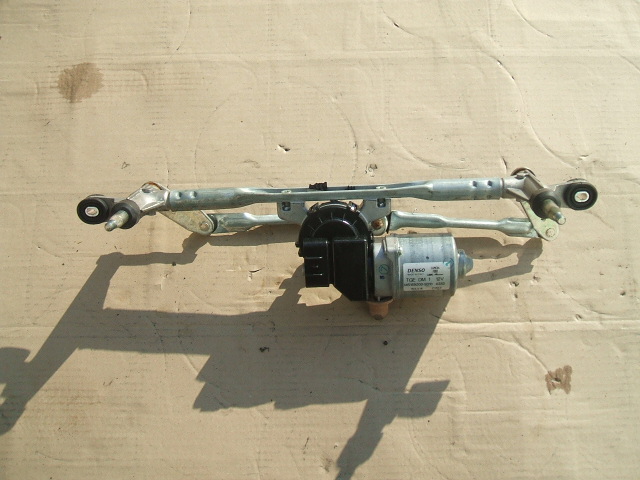 Ford - KA - (2008 - 2016) - Osprzęt / Mechanizm wycieraczek