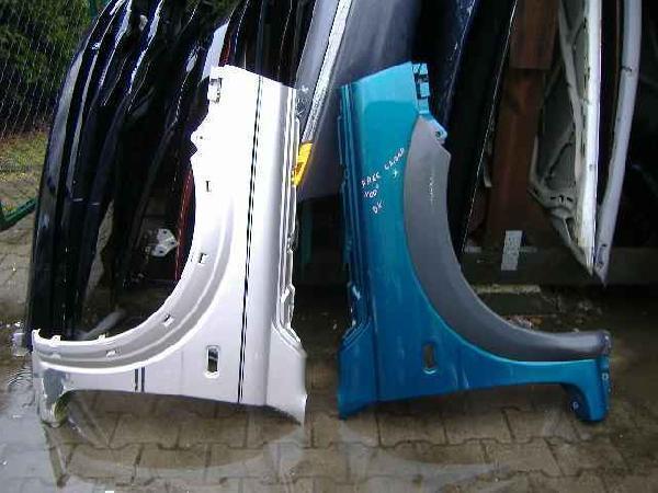 Land Rover - Freelander - 3 drzwi - (1997 - 2004) - Karoseria / Błotnik przedni prawy