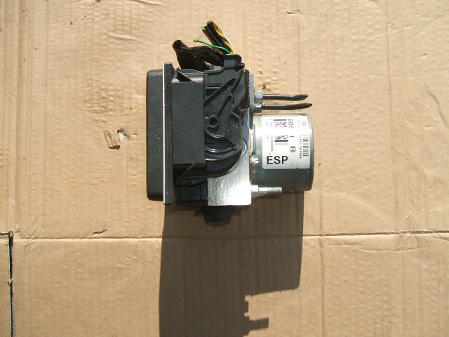 Fiat - 500 - (2007 - 2015) - Hamulce / Pompa ABS