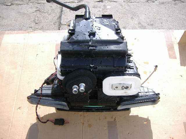 Renault - Megane - 5 drzwi - (2008 - 2012) - Układ chłodzenia / Nagrzewnica kompletna