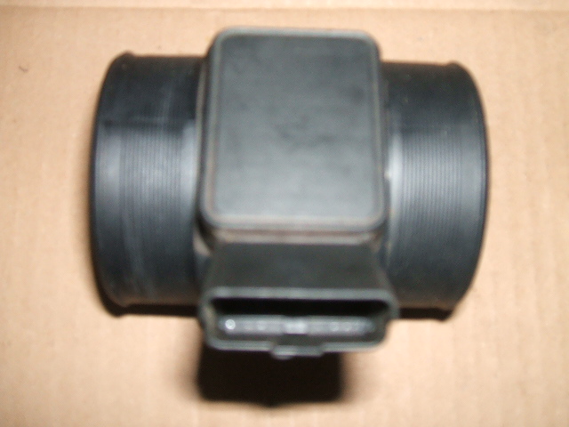 Renault - Clio - 5 drzwi - (1998 - 2001) - Filtry / Przepływomierz powietrza