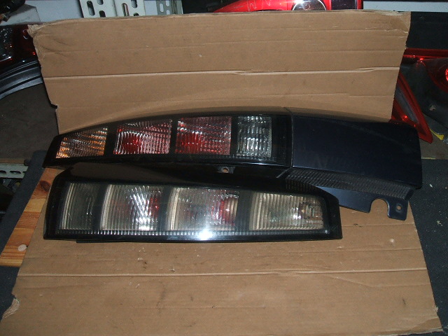 Opel - Meriva - (2006 - 2010) - Oświetlenie / Lampa tylna  prawa