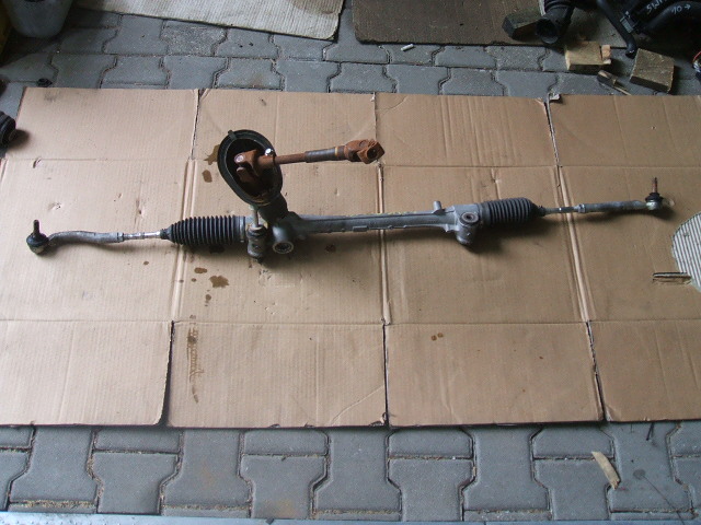 Toyota - Yaris - 5 drzwi - (2011 - 2014)  - Układ kierowniczy / Przekładnia kier. ze wspom.