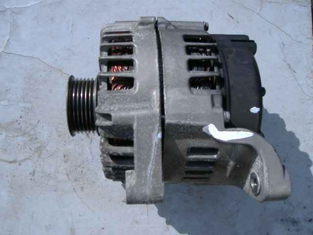 BMW - Seria 1 - E87 - 5 drzwi - (2004 - 2007) - Silnik / Alternator