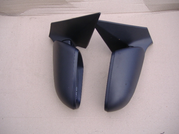 Hyundai - i20 - 5 drzwi - (2014-) - Lusterka / Lewe ręczne wewnętrznie regulowane