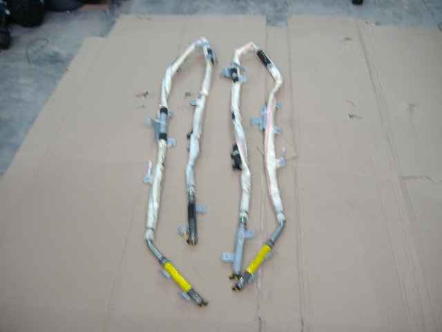 Kia - Carnival II - (2005 - 2010) - Poduszki / Kurtyna prawa