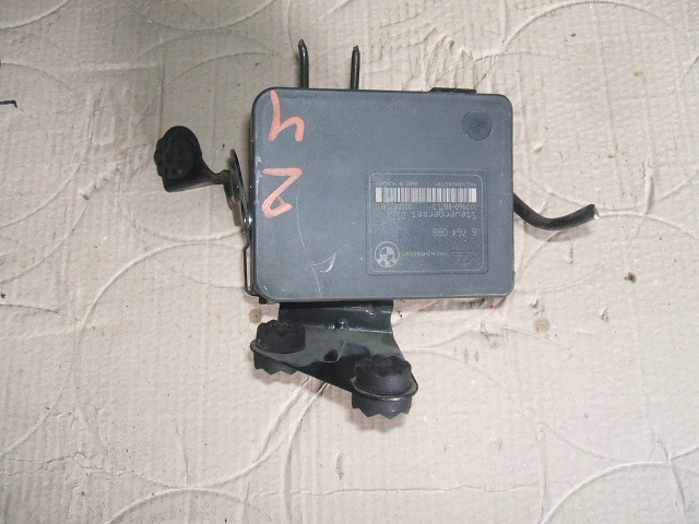 BMW - Z4 - Cabrio - (2006 - 2009) - Hamulce / Pompa ABS